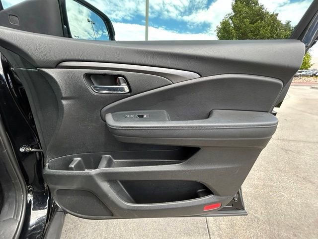 Used 2023 Honda Ridgeline RTL image 32