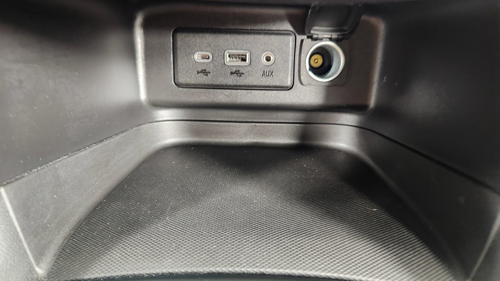 Used 2022 Chevrolet Equinox LT FWD image 29
