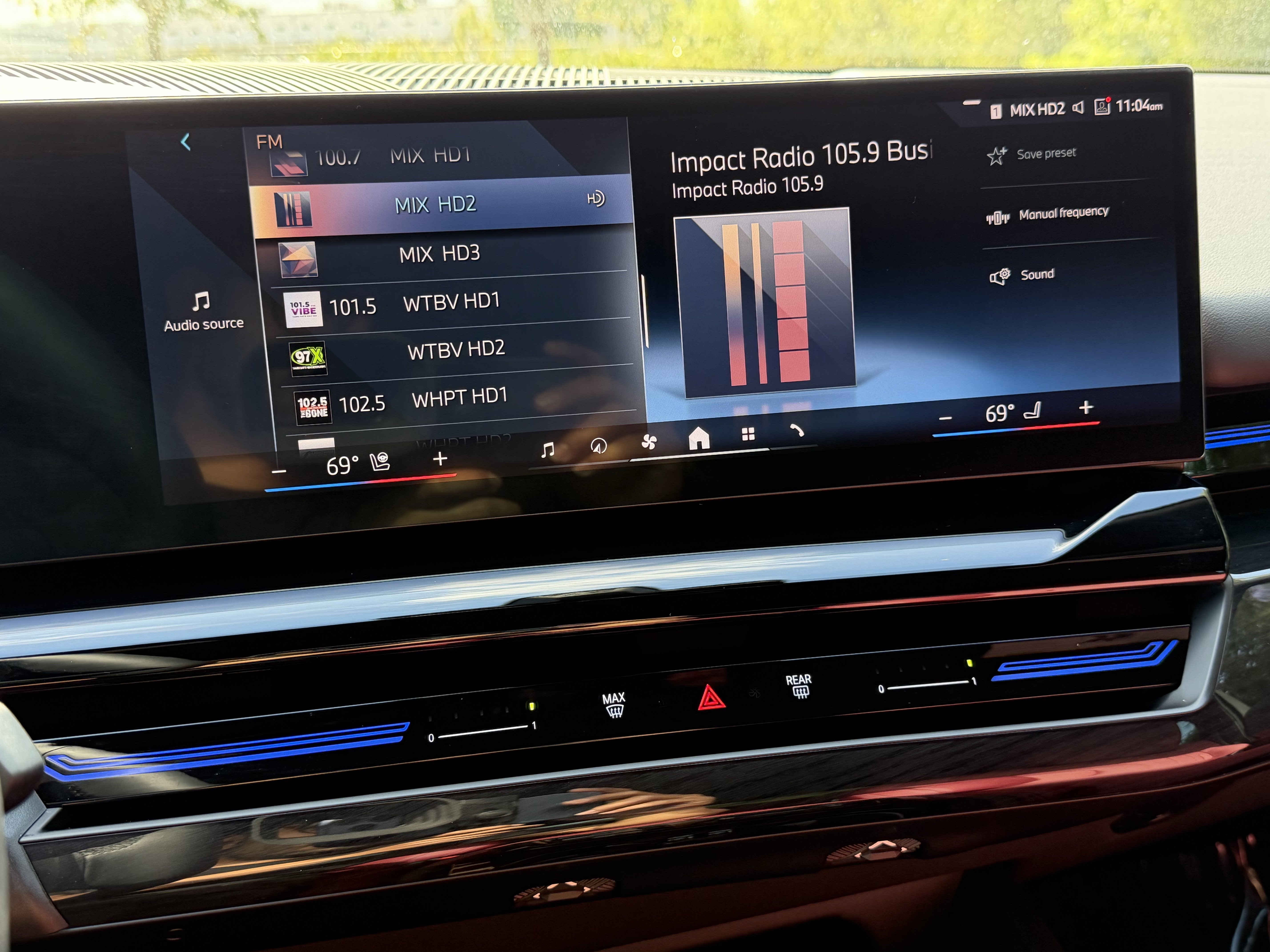 Used 2026 BMW 530i w/ Premium Package image 39