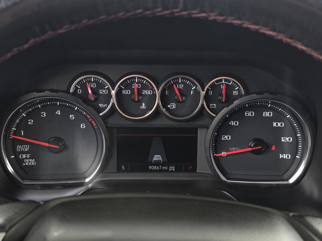 Used 2021 Chevrolet Tahoe RST w/ Luxury Package AWD/4WD image 13