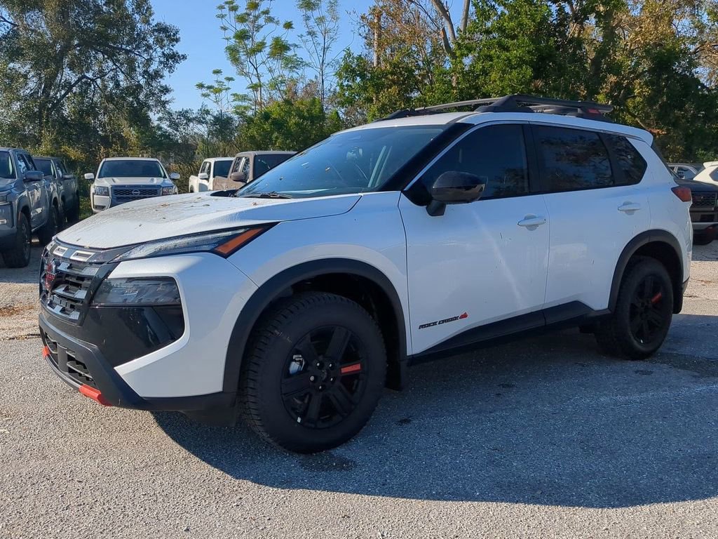 Certified 2025 Nissan Rogue SV video 2