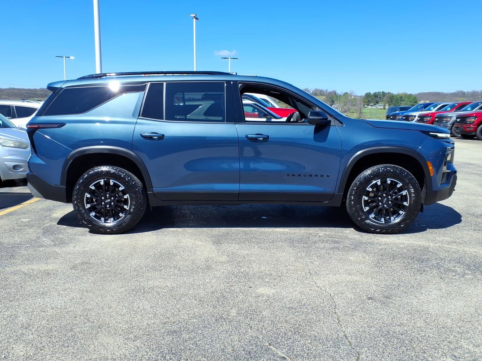 Used 2024 Chevrolet Traverse Z71 w/ LPO, Floor Liner Package image 5