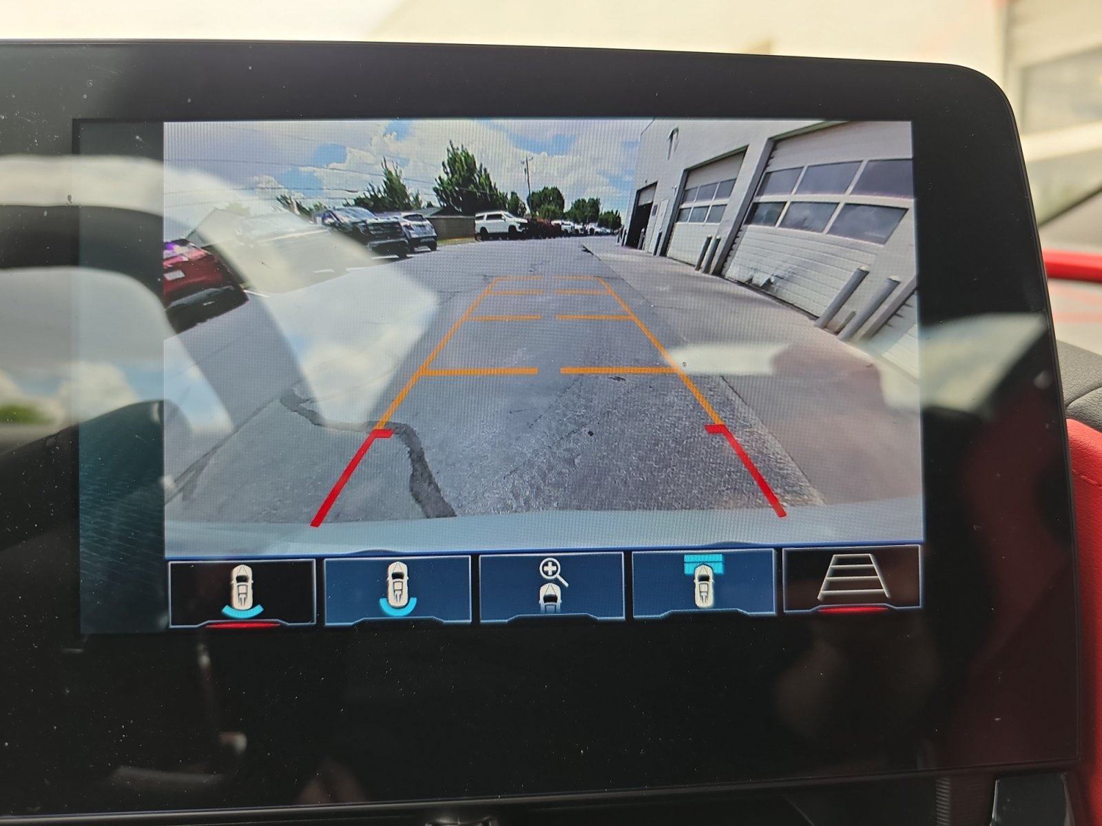 Used 2024 Chevrolet Corvette Stingray Preferred Cpe w/ Z51 Performance Package RWD image 19