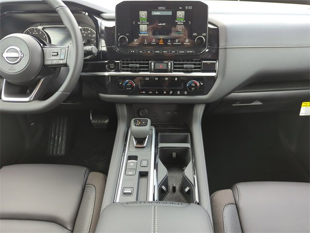 New 2025 Nissan Pathfinder SL image 22