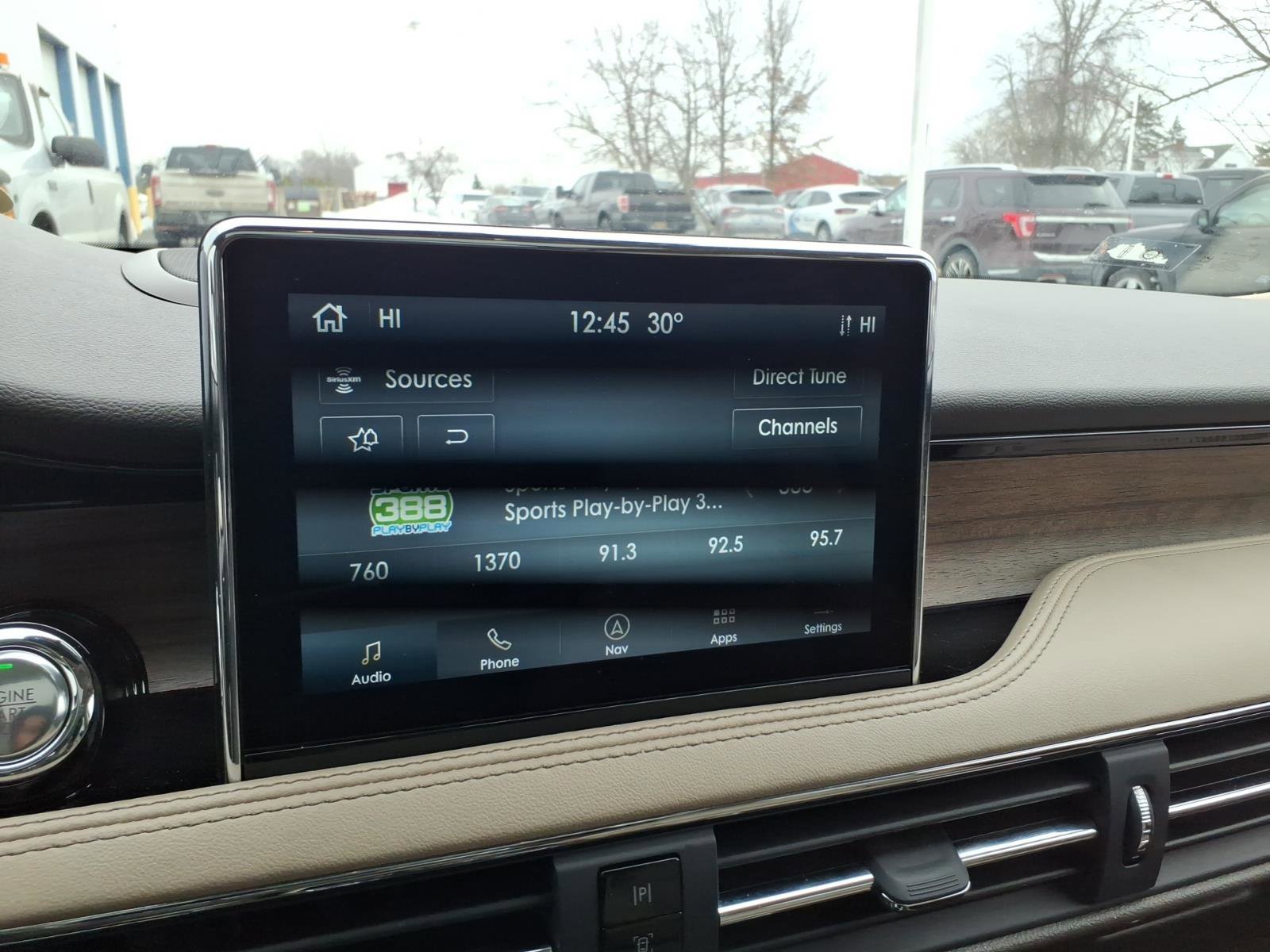 Certified 2022 Lincoln Corsair Reserve w/ Equipment Group 201A image 17