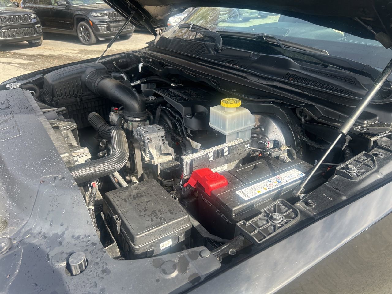 Used 2019 RAM 1500 Laramie image 12