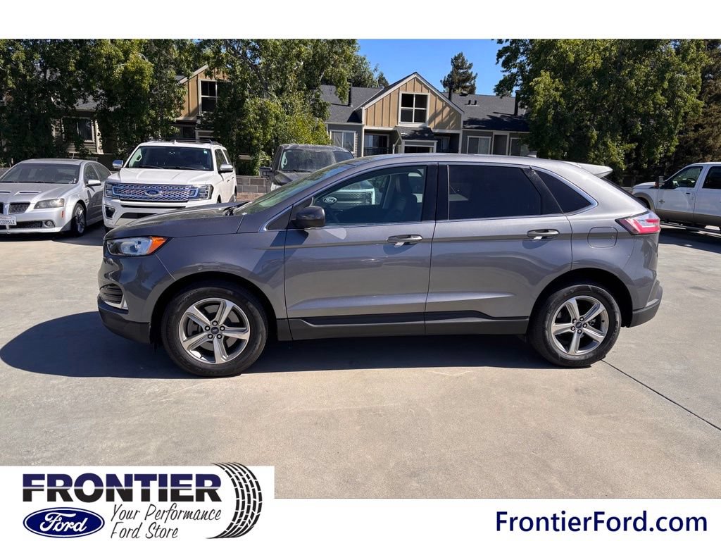 Used 2021 Ford Edge SEL w/ Convenience Package FWD image 3