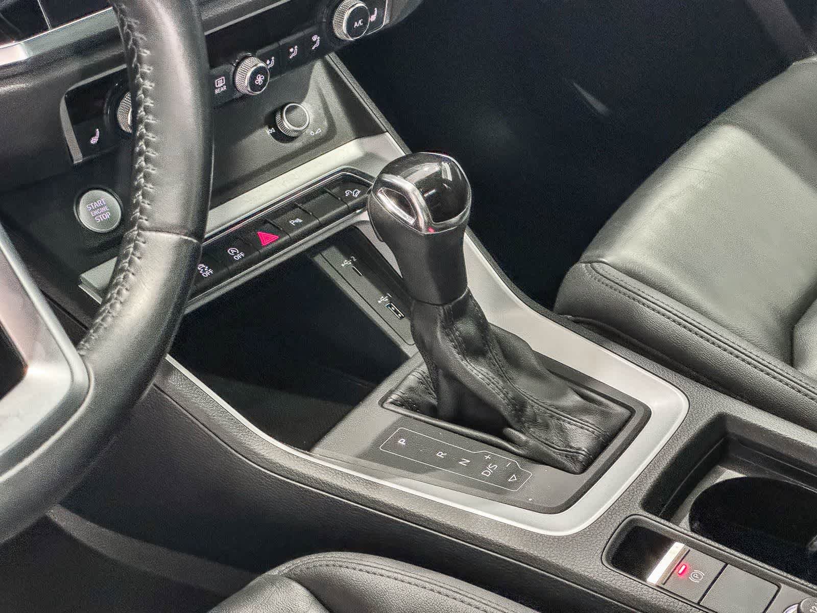 Used 2019 Audi Q3 2.0T Premium AWD/4WD image 19