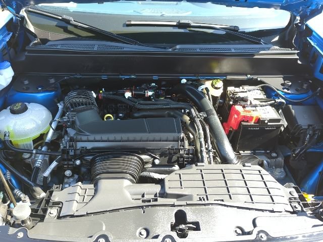 Used 2025 Ford Maverick Lariat w/ Black Appearance Package AWD/4WD image 23