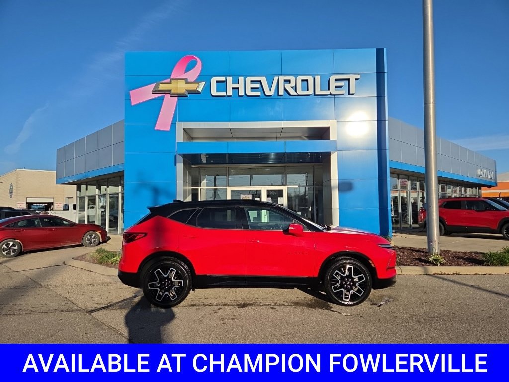 Used 2024 Chevrolet Blazer RS w/ Driver Confidence II Package AWD/4WD image 2