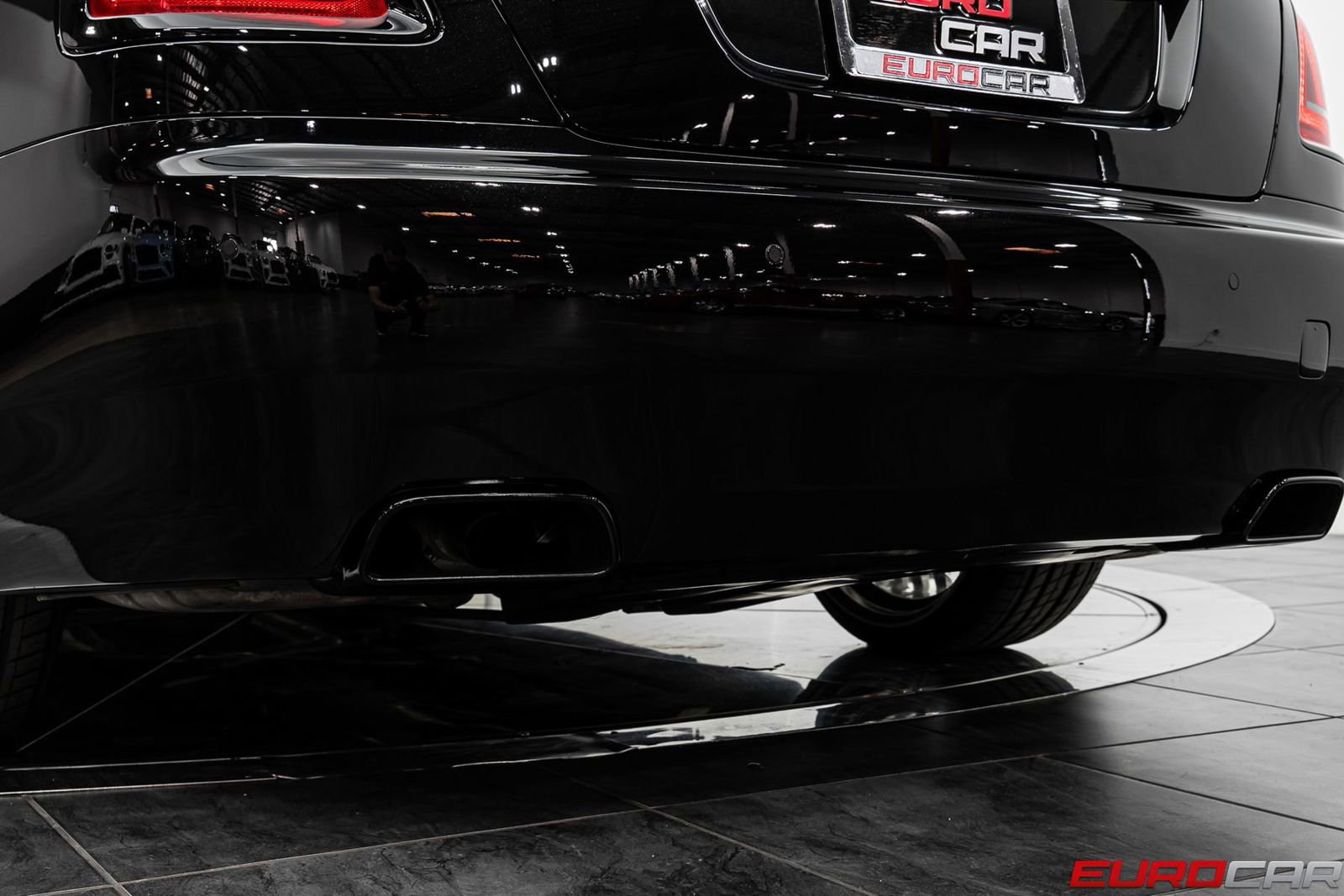 Used 2018 Rolls-Royce Dawn image 21