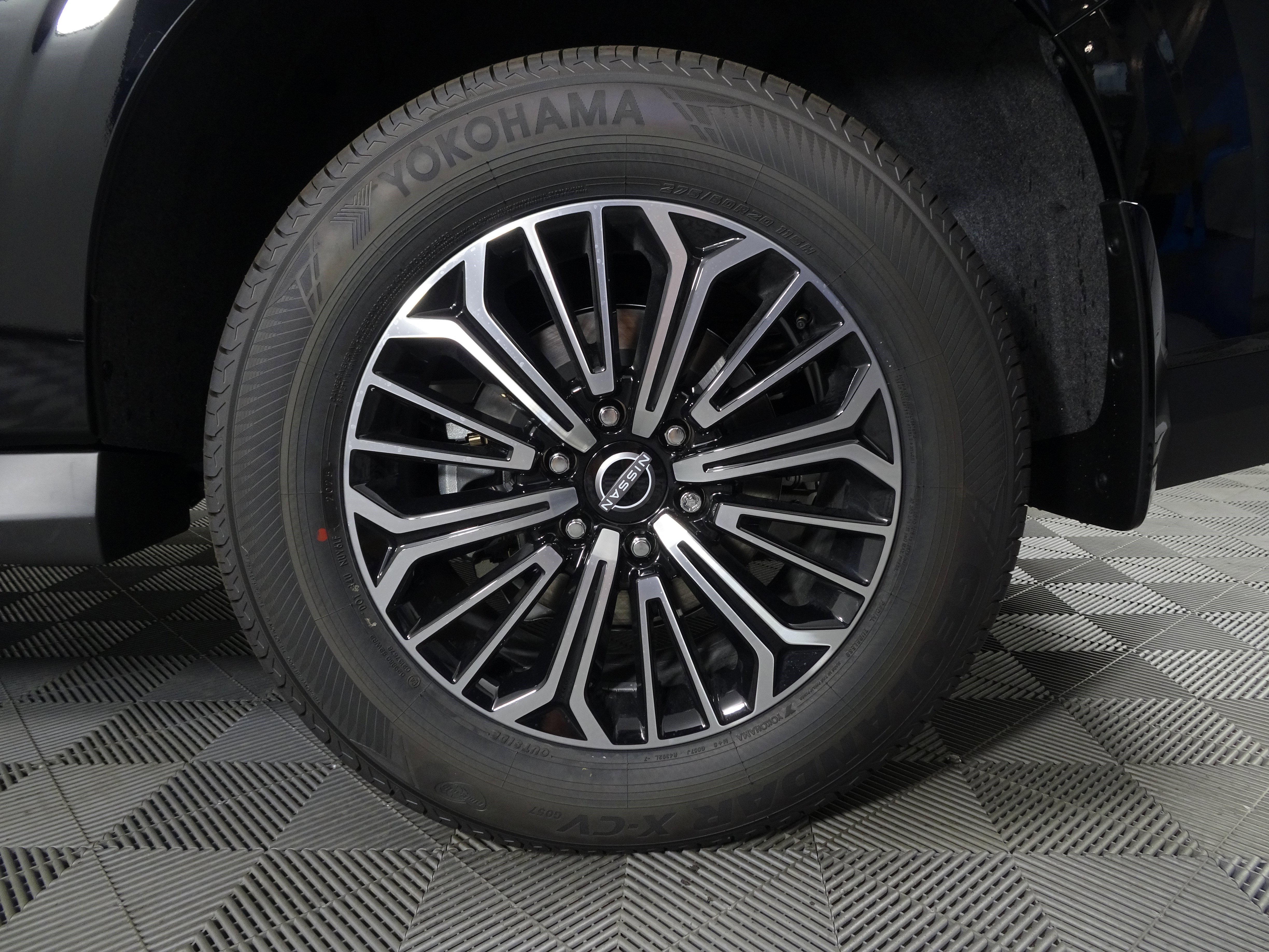 New 2026 Nissan Armada Platinum image 13