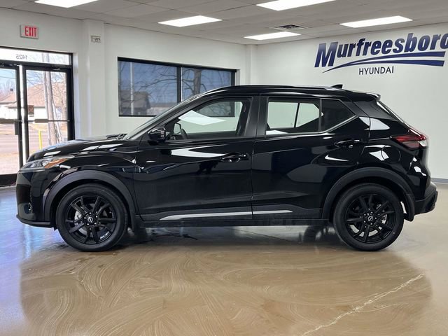 Used 2024 Nissan Kicks SR image 9