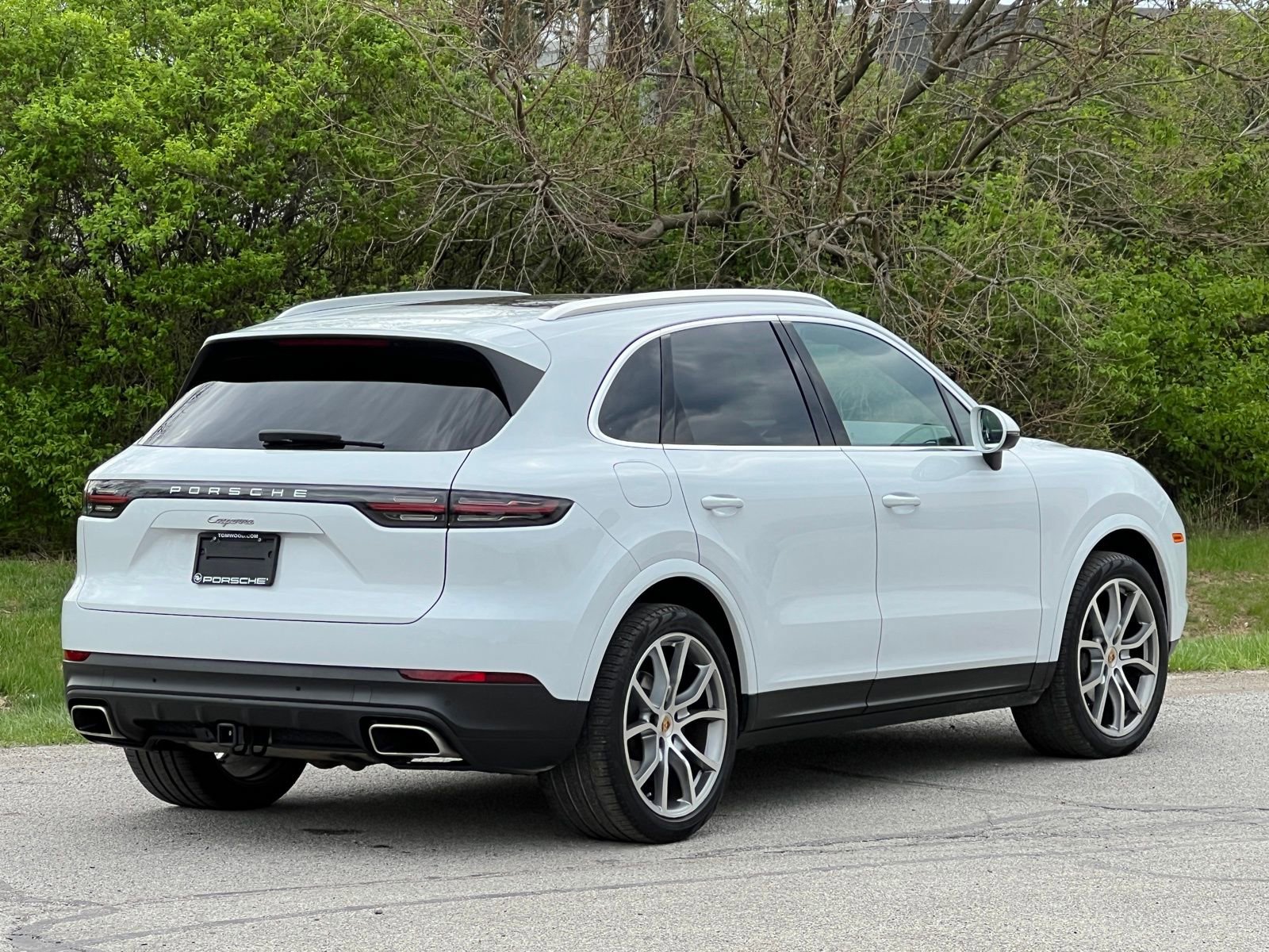 Certified 2020 Porsche Cayenne AWD/4WD image 6