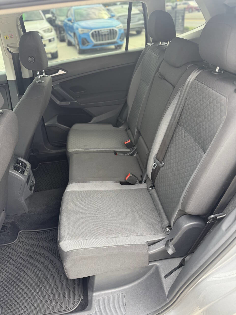 Used 2020 Volkswagen Tiguan S FWD image 10