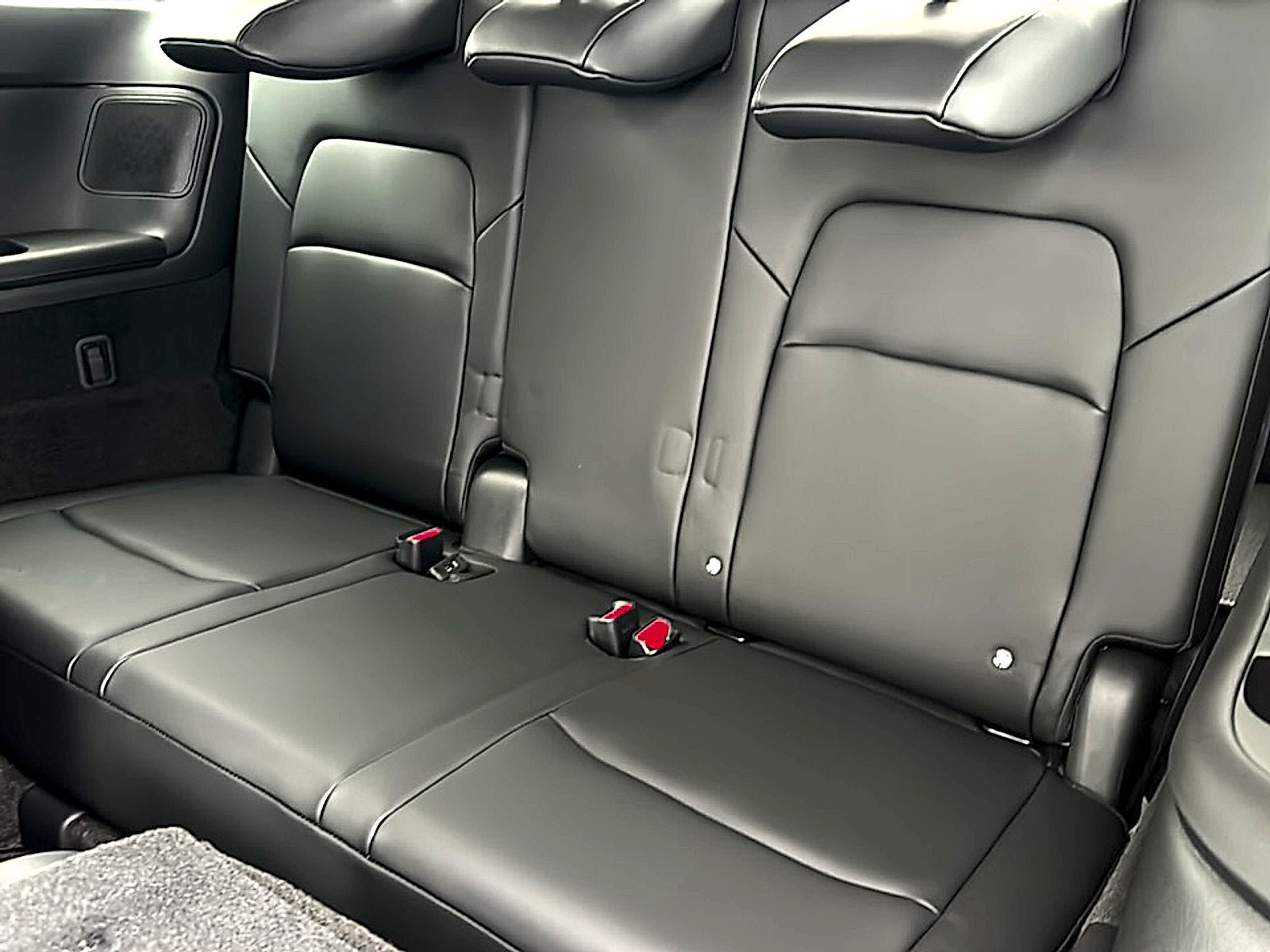 New 2026 Nissan Pathfinder SL w/ SL Premium Package FWD image 18