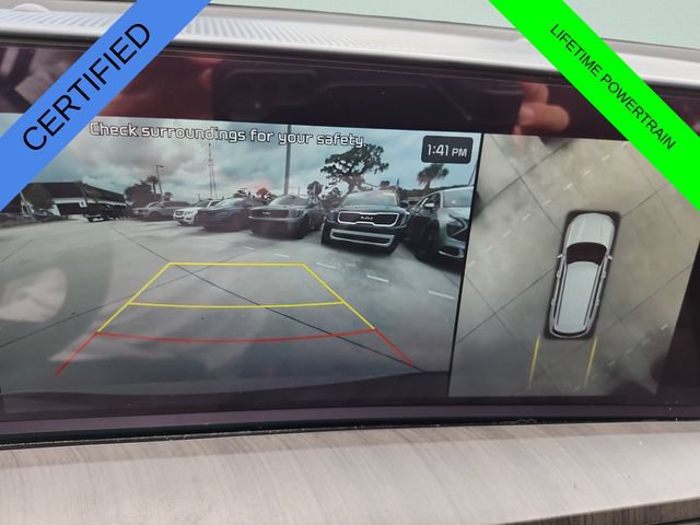 Certified 2024 Kia Telluride SX w/ Towing Package FWD image 19