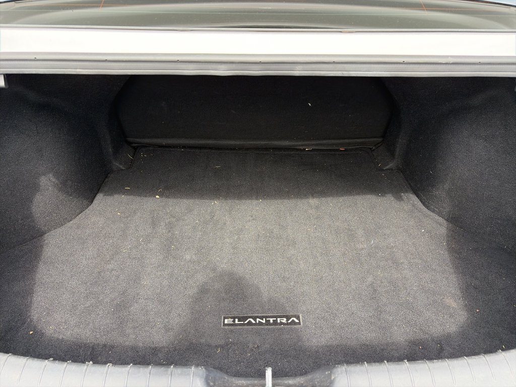 Used 2021 Hyundai Elantra SEL w/ Convenience Package FWD image 30