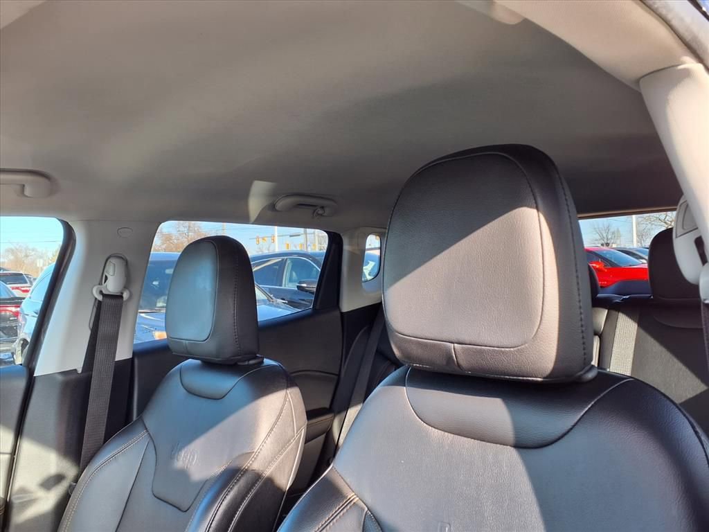 Used 2020 Jeep Compass Limited image 18