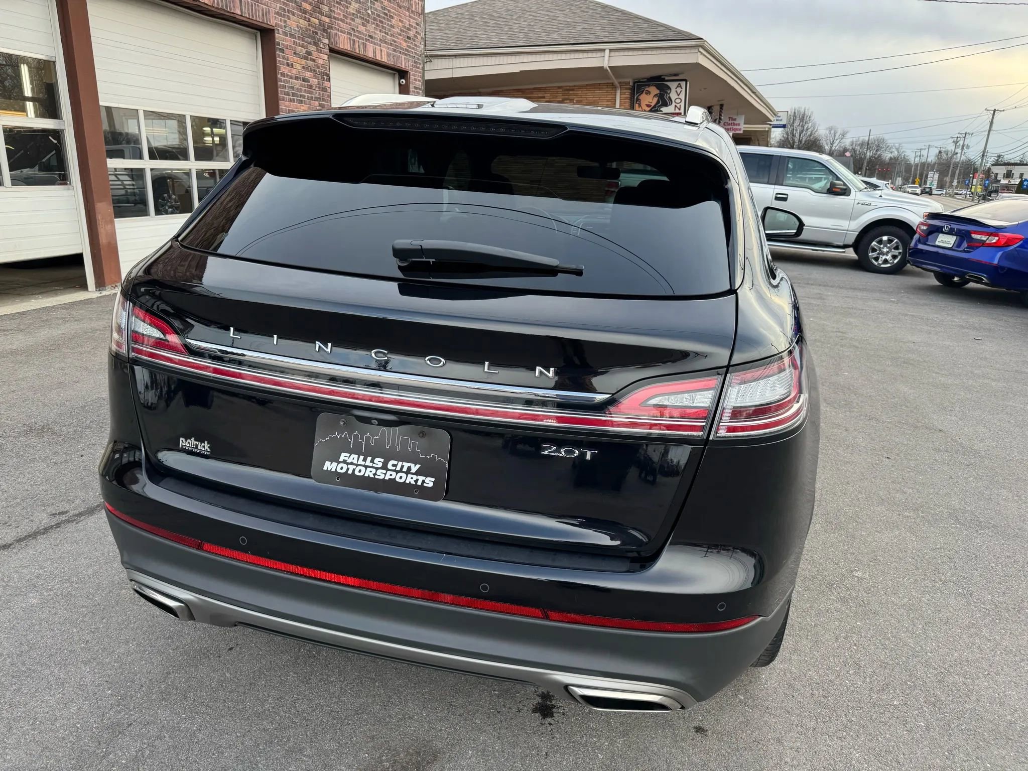 Used 2019 Lincoln Nautilus Reserve image 14