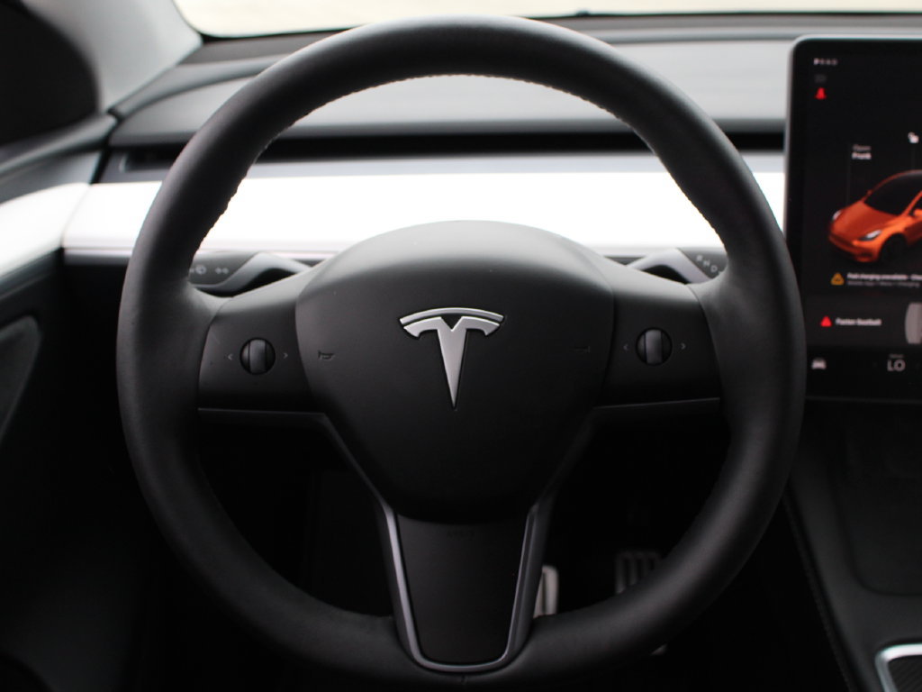 Used 2024 Tesla Model Y Performance AWD/4WD image 23