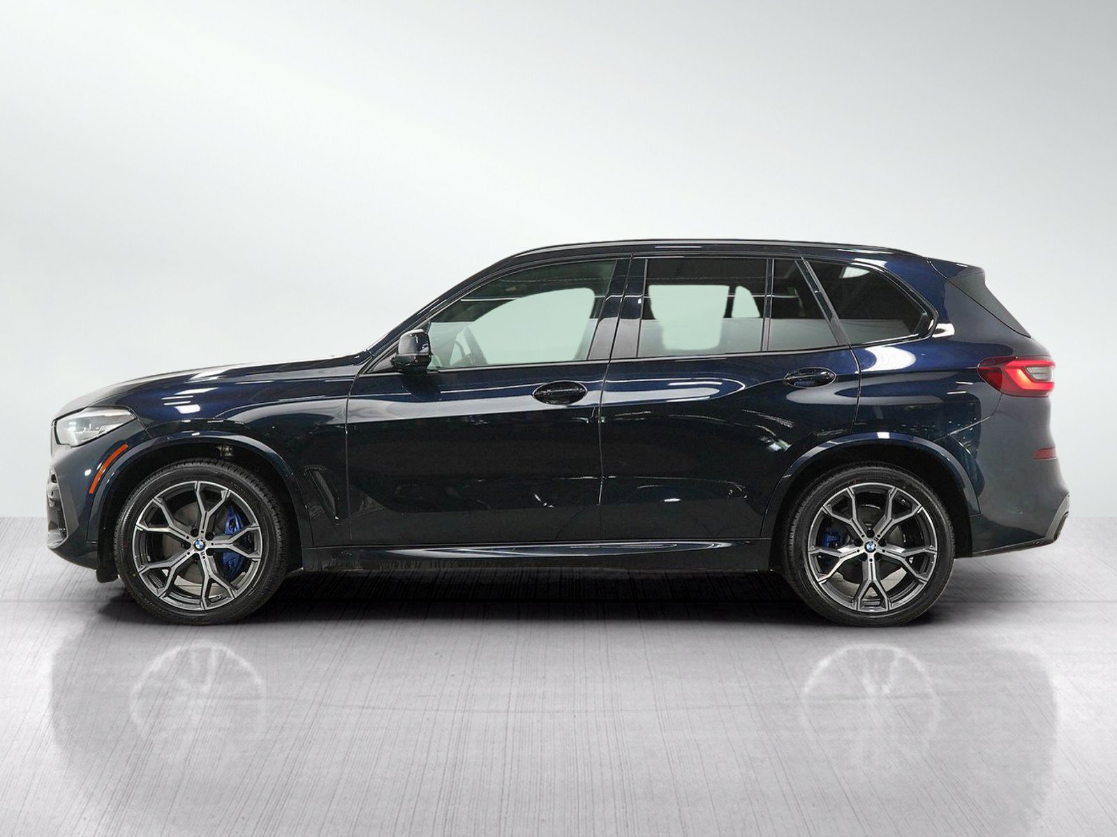 Used 2022 BMW X5 xDrive40i AWD/4WD image 2