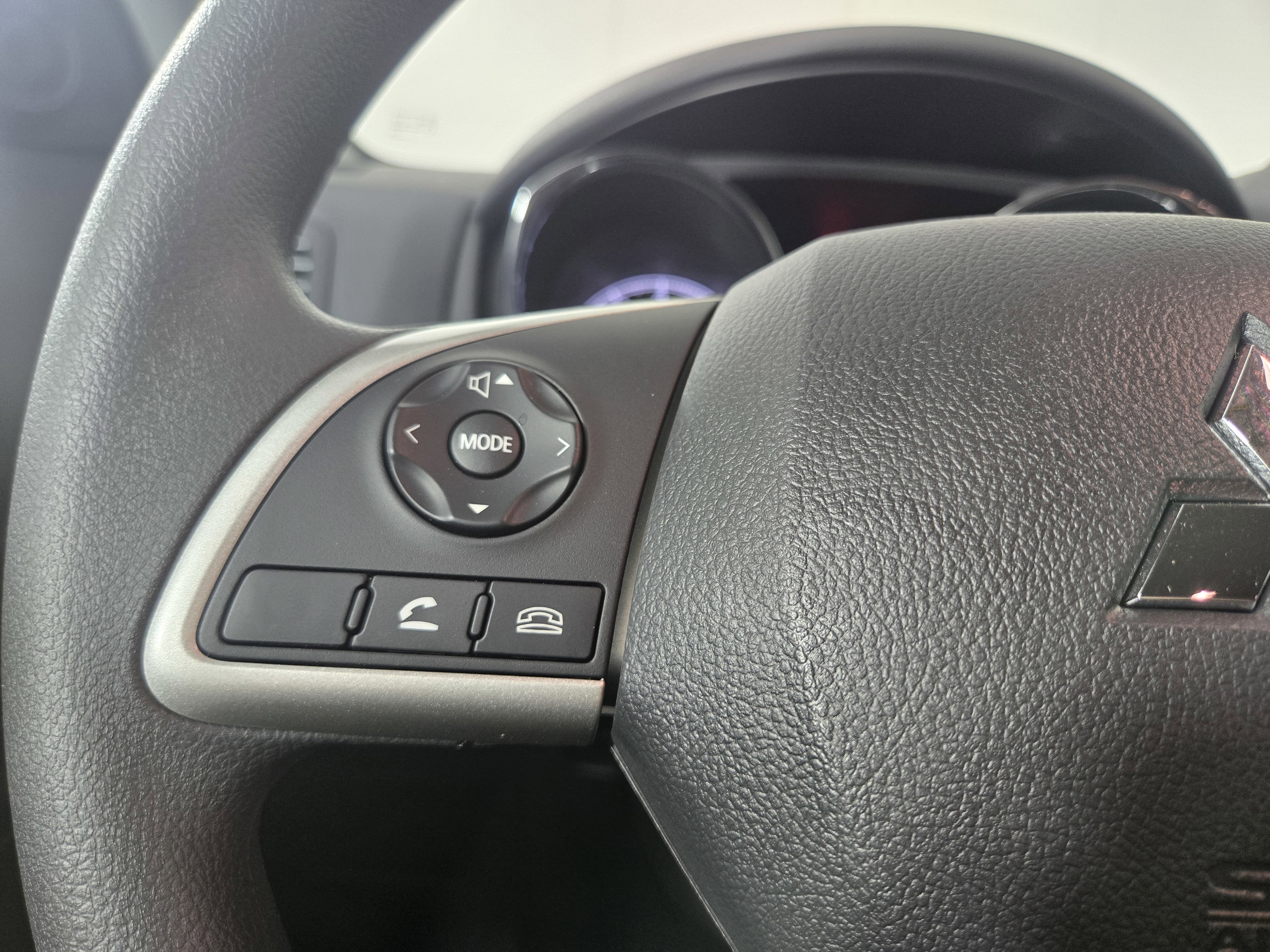 New 2025 Mitsubishi Outlander Sport ES image 14