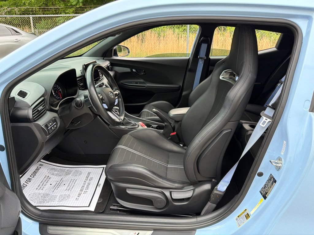Used 2022 Hyundai Veloster N FWD image 18
