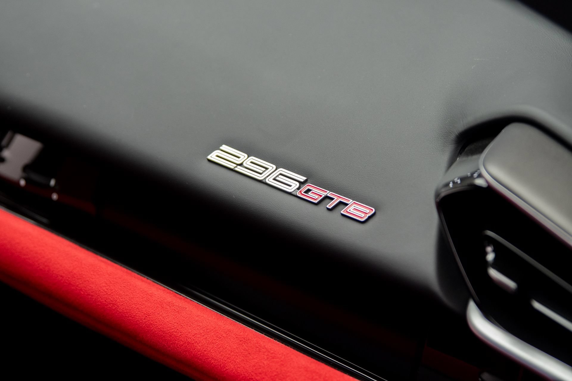 Used 2024 Ferrari 296 GTB RWD image 30