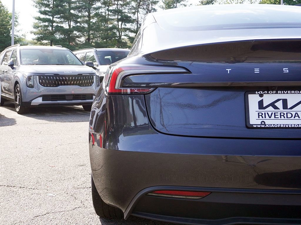 Used 2024 Tesla Model 3 Standard Range RWD image 14