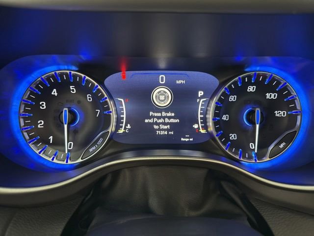 Used 2023 Chrysler Pacifica Touring-L FWD image 29