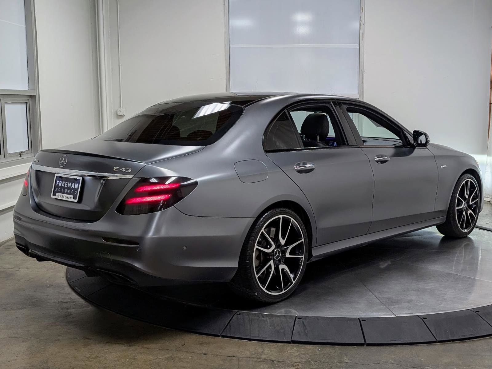 Used 2018 Mercedes-Benz E 43 AMG 4MATIC Sedan image 9