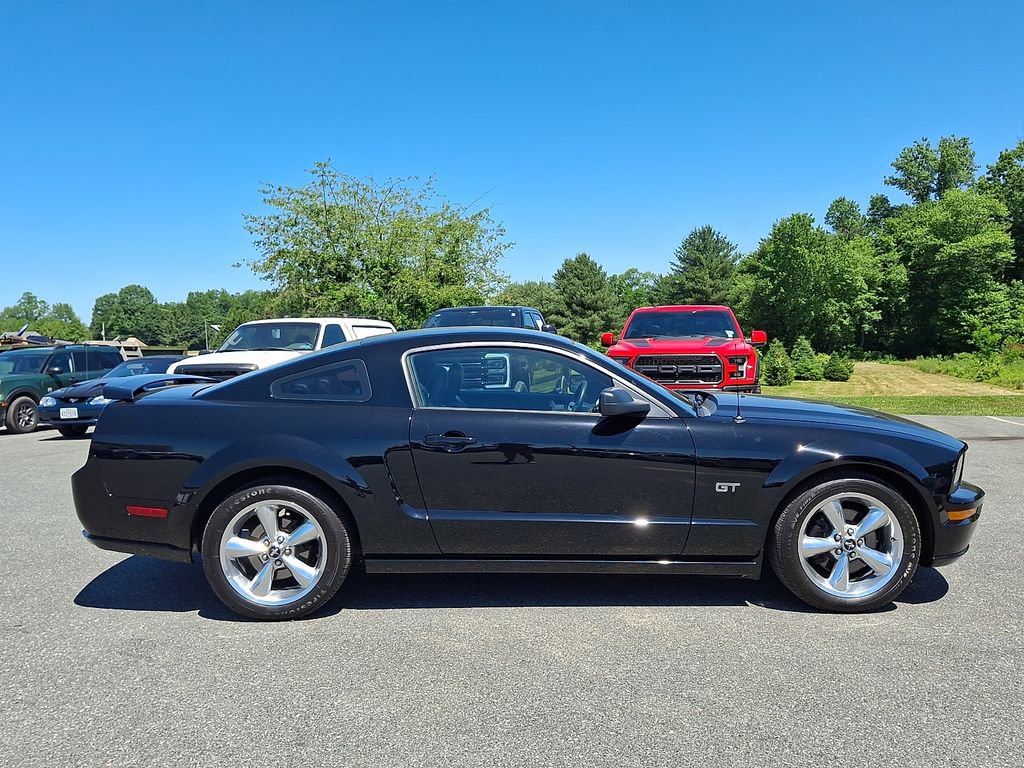 Used 2008 Ford Mustang GT Premium RWD image 7