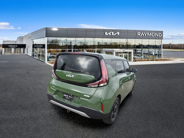 Certified 2023 Kia Soul EX FWD image 3