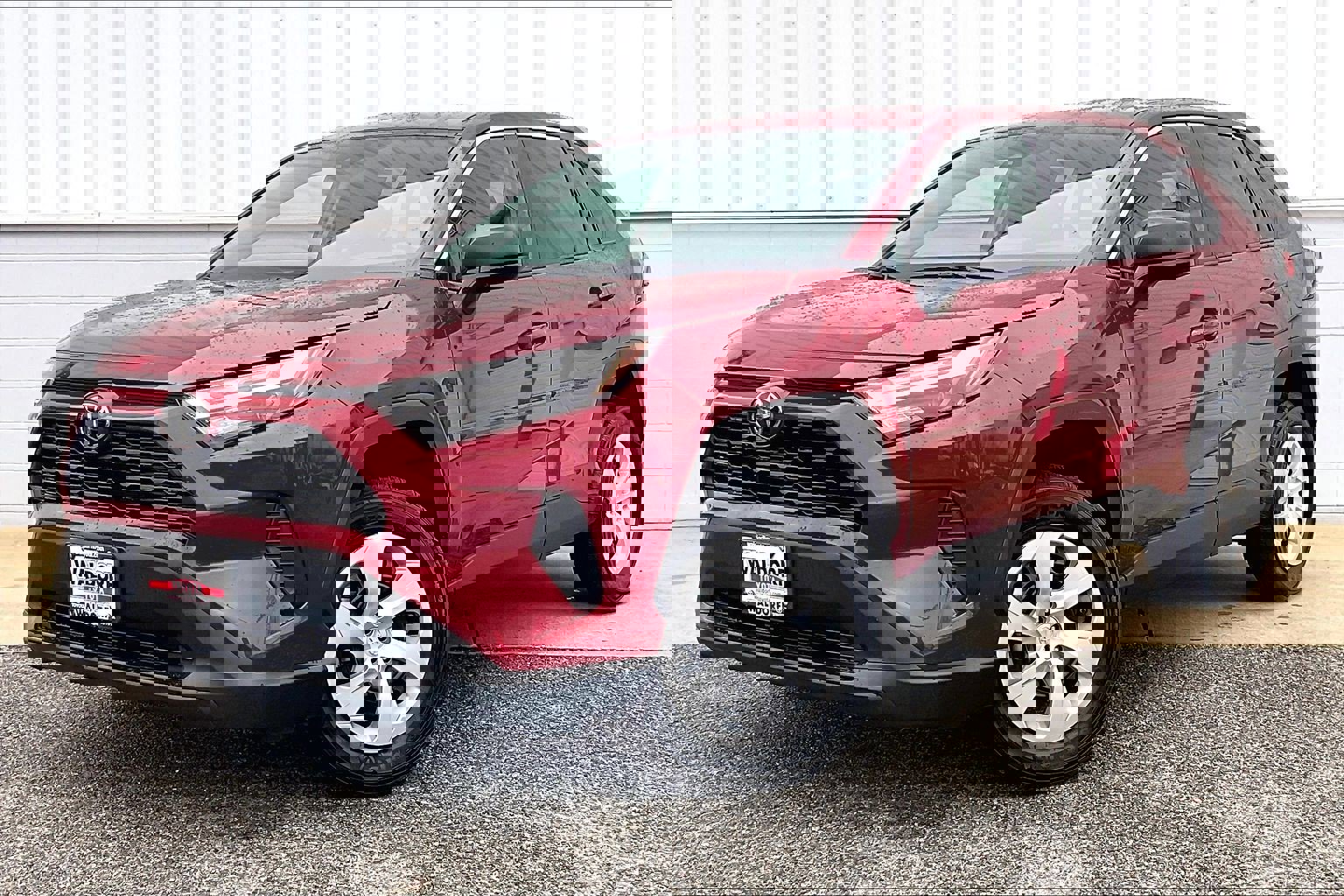 Used 2025 Toyota RAV4 LE image 2