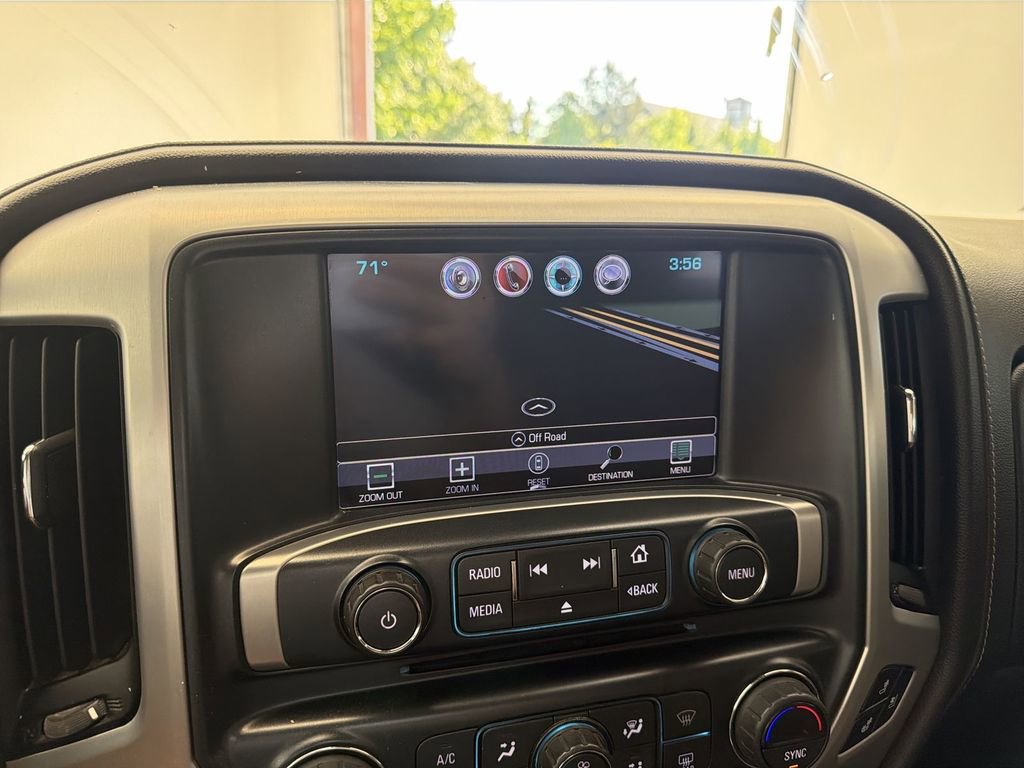 Used 2018 GMC Sierra 2500 SLT w/ Driver Alert Package AWD/4WD image 14