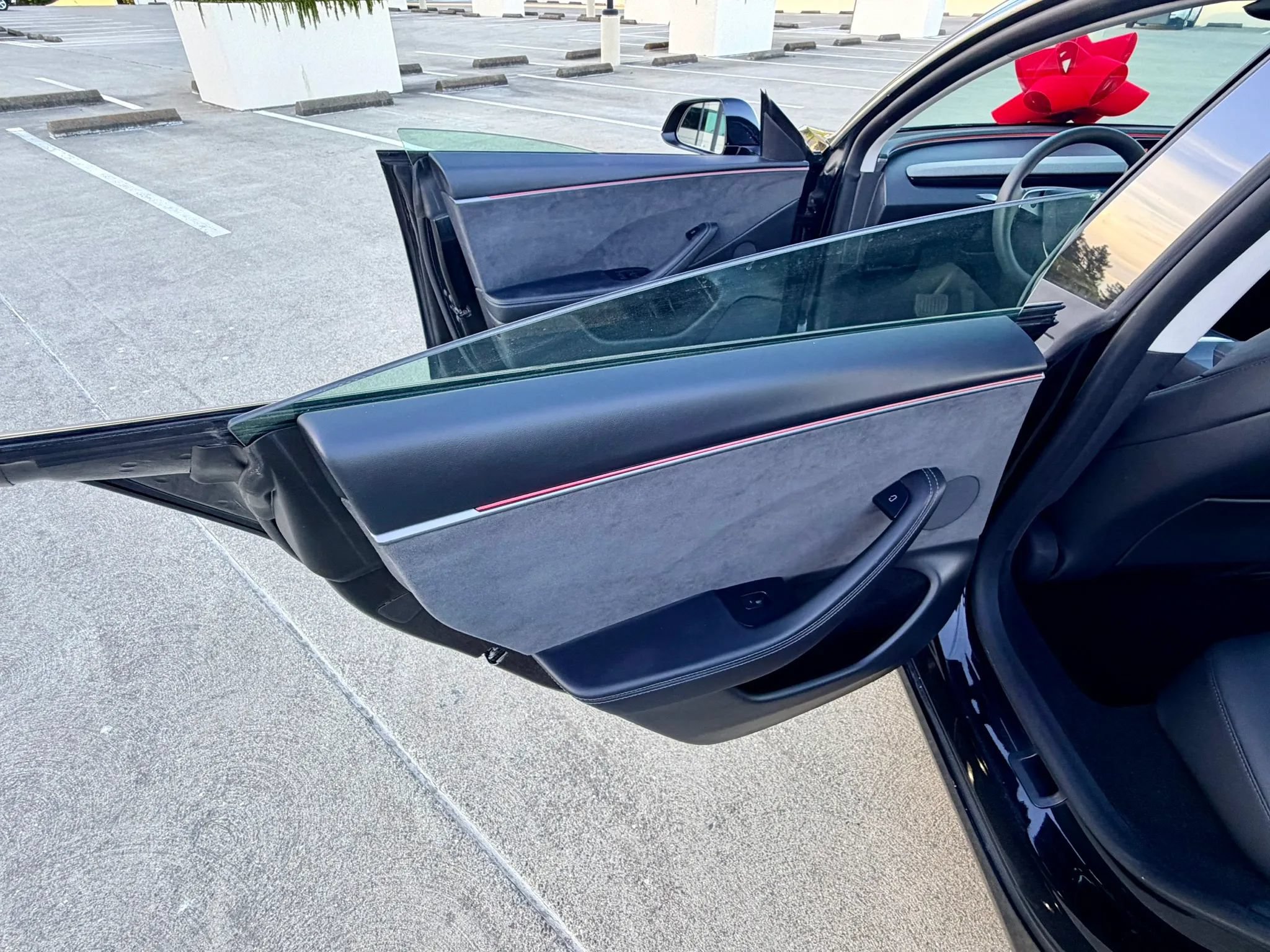 Used 2026 Tesla Model 3 AWD/4WD image 30