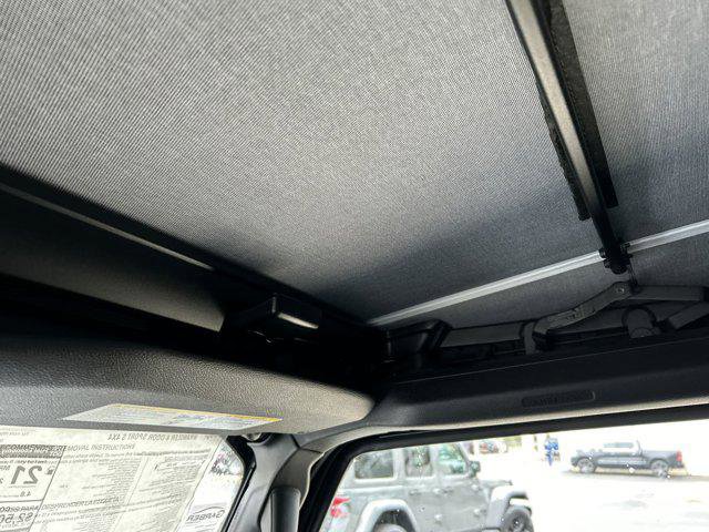 New 2025 Jeep Wrangler Sport S image 40