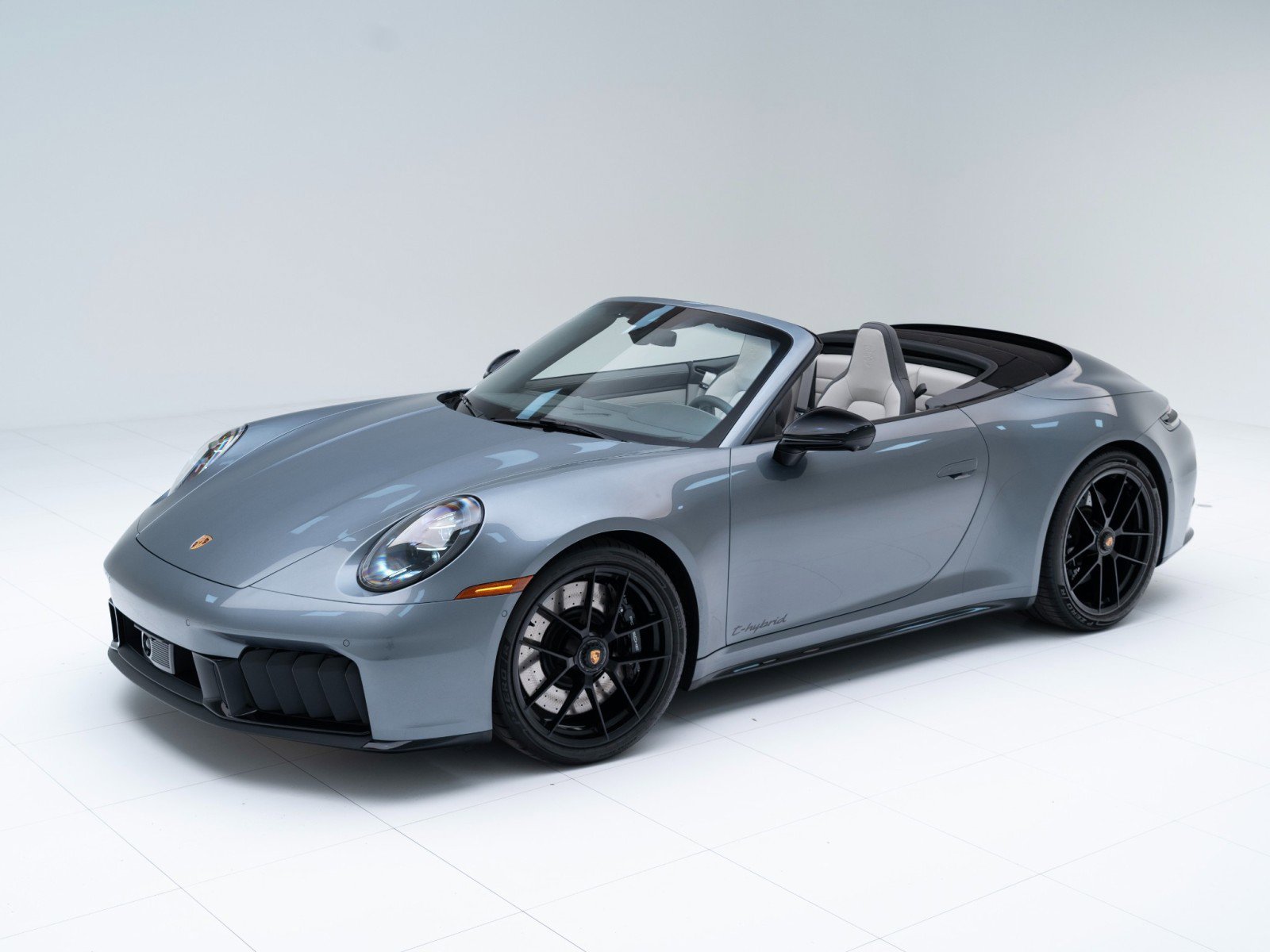 Certified 2026 Porsche 911 GTS image 1
