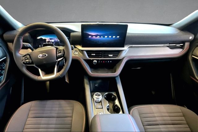 New 2026 Ford Explorer ST-Line w/ ST-Line Street Pack AWD/4WD image 4