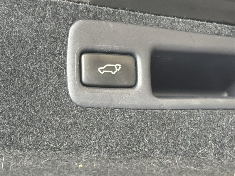 Used 2013 Lexus RX 450h FWD w/ Navigation Pkg image 19