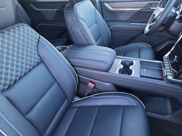 New 2026 GMC Acadia Denali w/ Super Cruise Package image 14