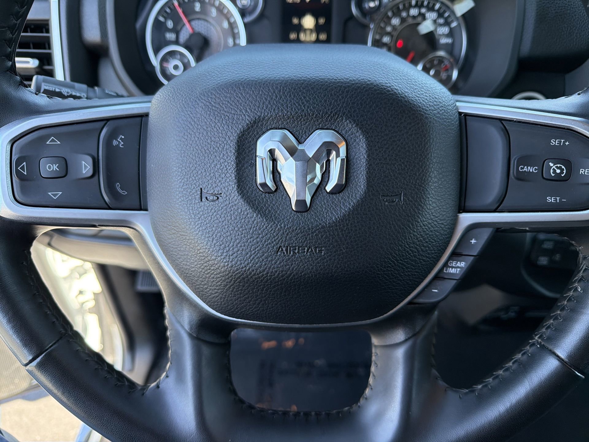 Used 2024 RAM 2500 Big Horn w/ Bed Utility Group image 11