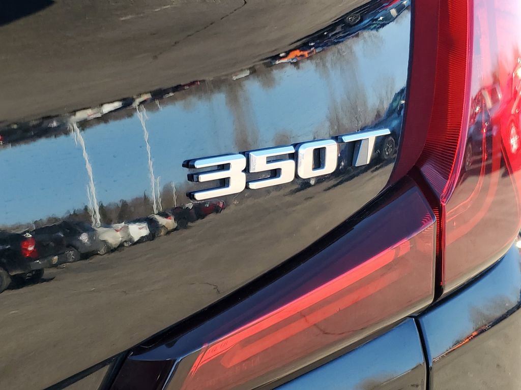 Certified 2024 Cadillac XT4 Premium Luxury image 31