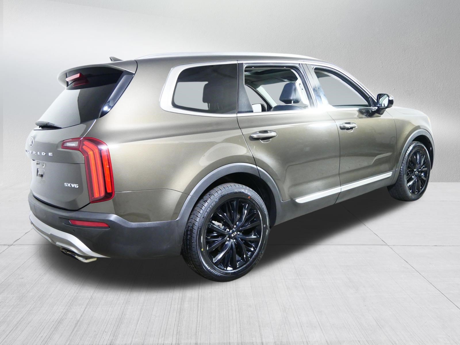 Used 2020 Kia Telluride SX w/ SX Prestige Package AWD/4WD image 7