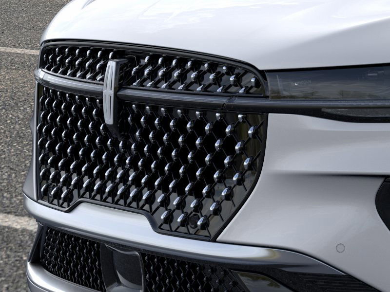 New 2026 Lincoln Nautilus Reserve image 17