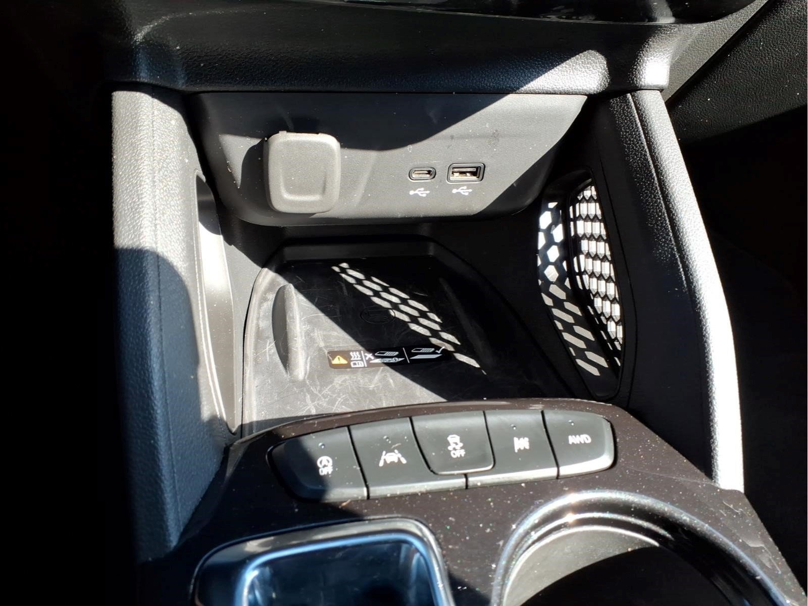 Used 2024 Chevrolet TrailBlazer ACTIV w/ Convenience Package AWD/4WD image 19