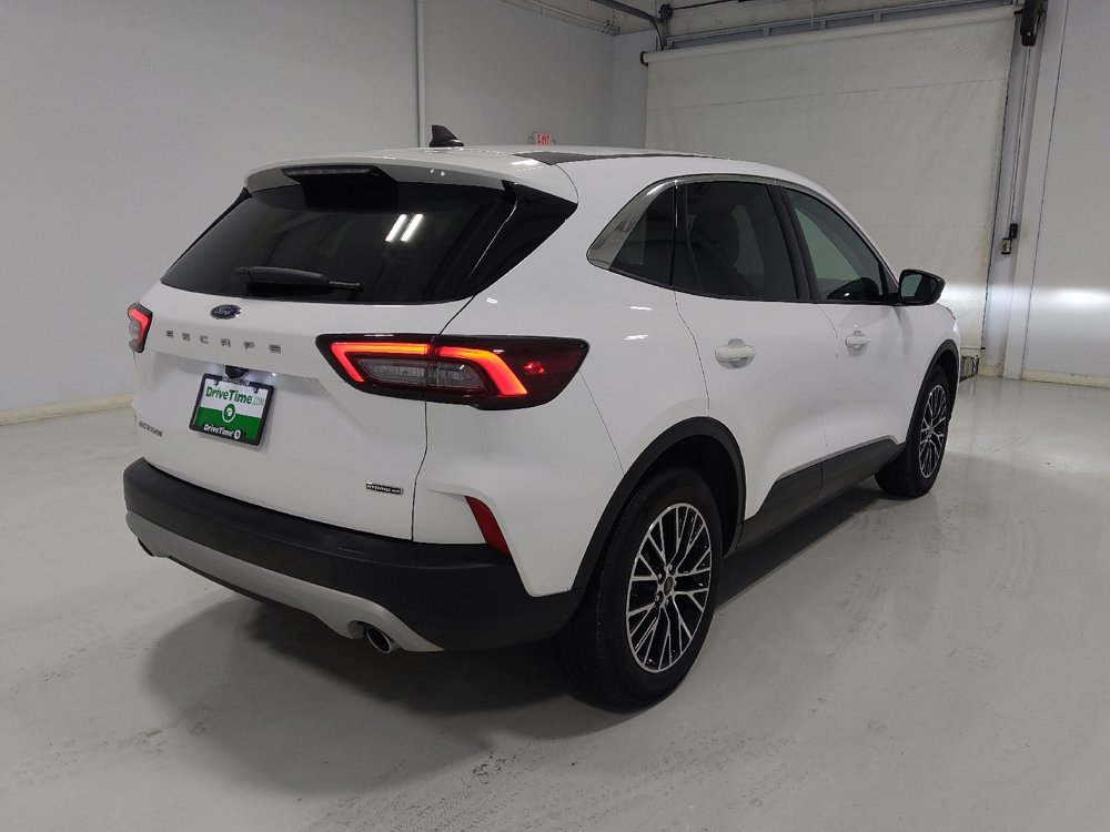 Used 2023 Ford Escape Active image 9
