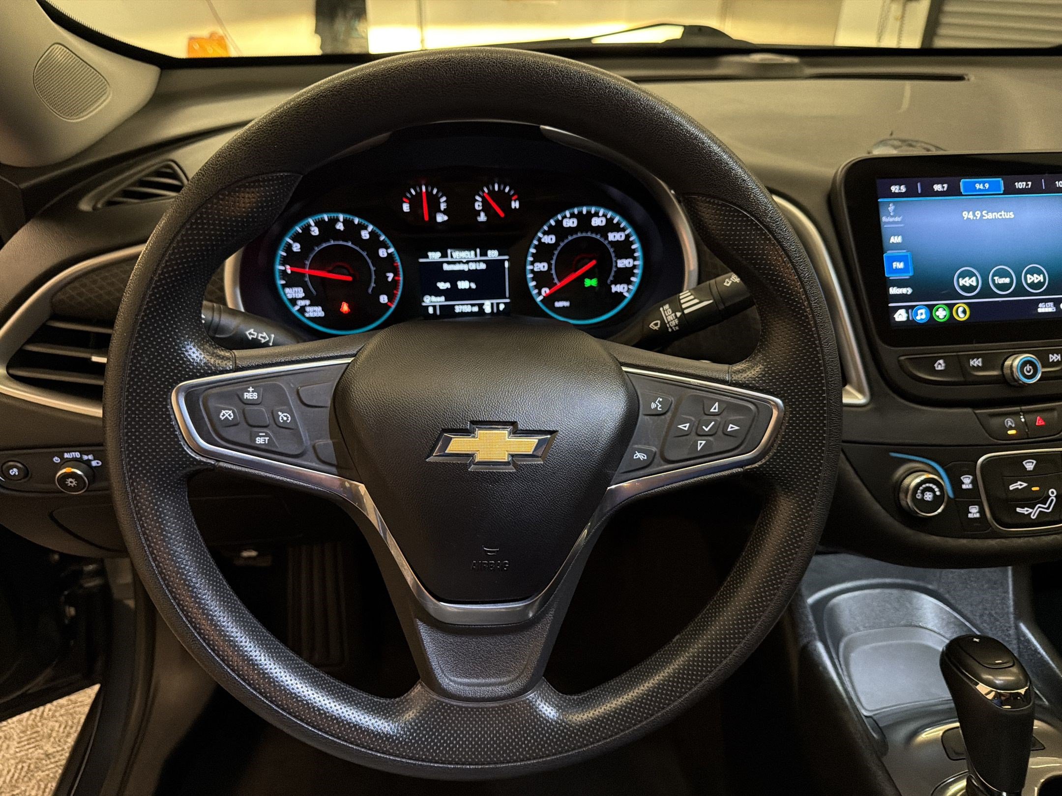 Used 2020 Chevrolet Malibu LS FWD image 26