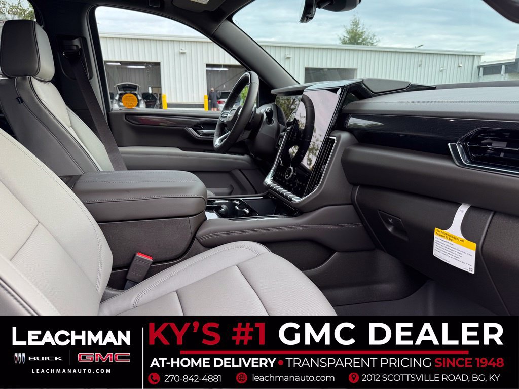 New 2027 GMC Yukon XL Elevation w/ Elevation Premium Package AWD/4WD image 32